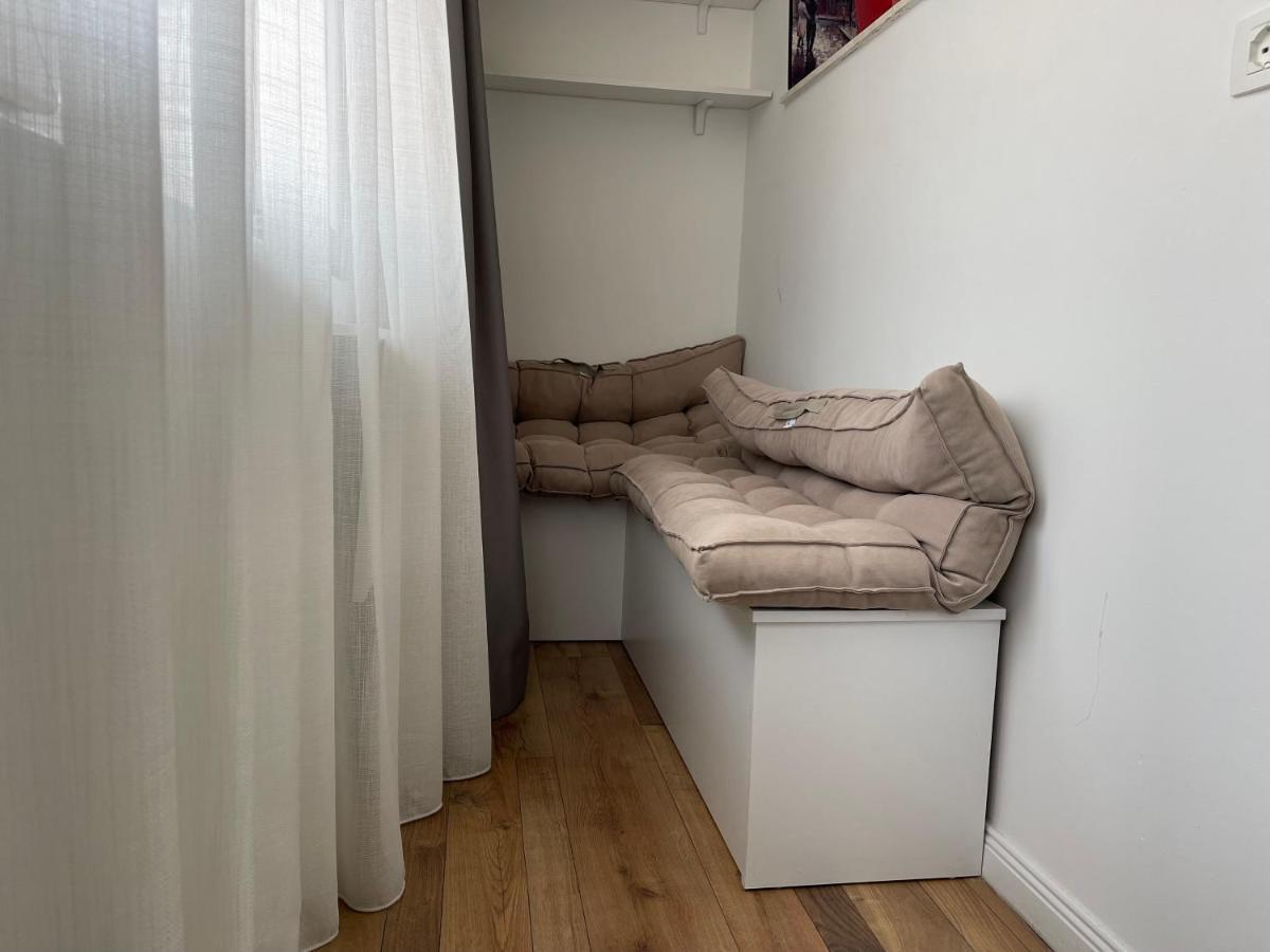 Central Studio Apartments Tirana Bagian luar foto