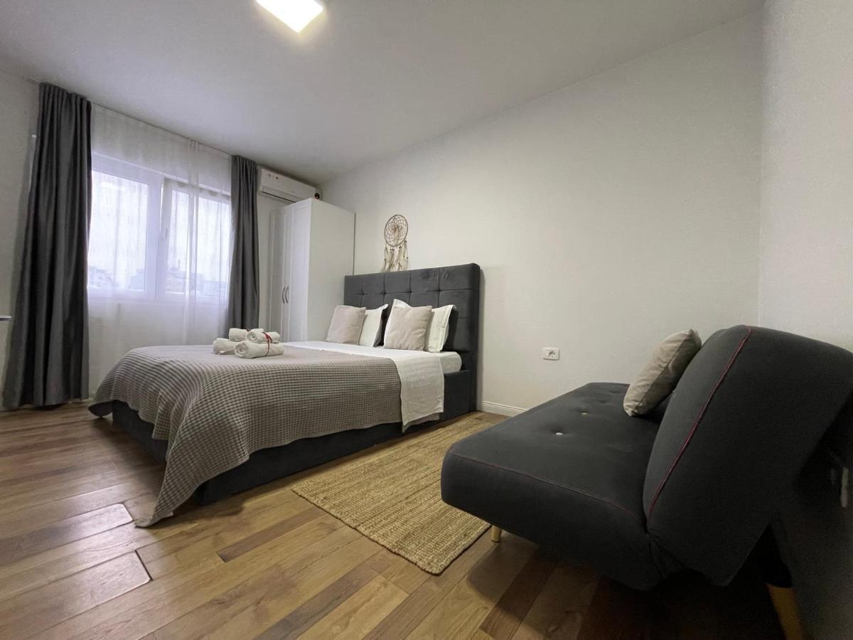 Central Studio Apartments Tirana Bagian luar foto